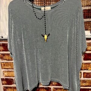 Zenana Outfitters Green and White Striped Top